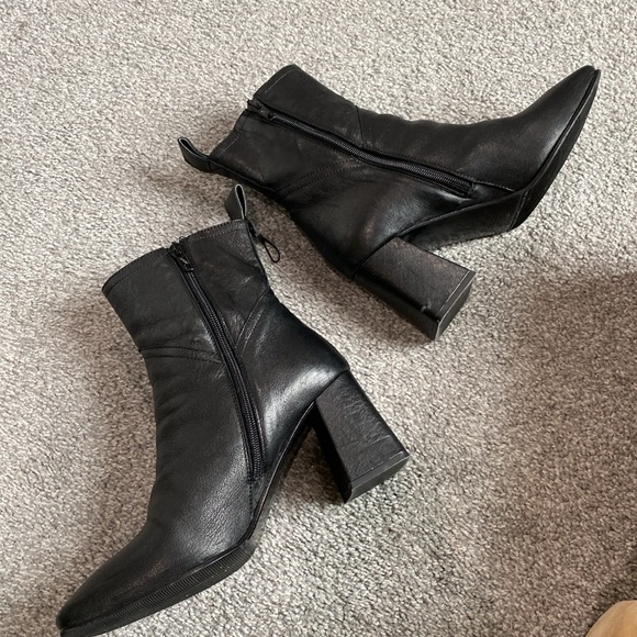 Napoleoni Black Leather Boots - Picture 1 of 9